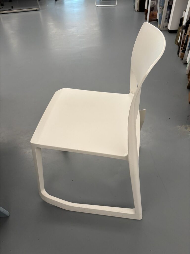 SILLA TIP TON VITRA